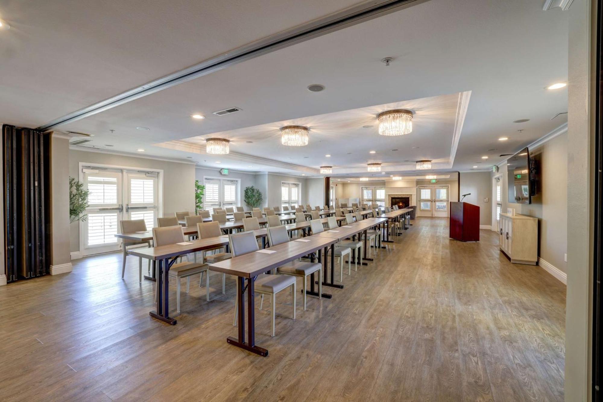 The Lodge At Healdsburg, Tapestry Collection By Hilton Bagian luar foto